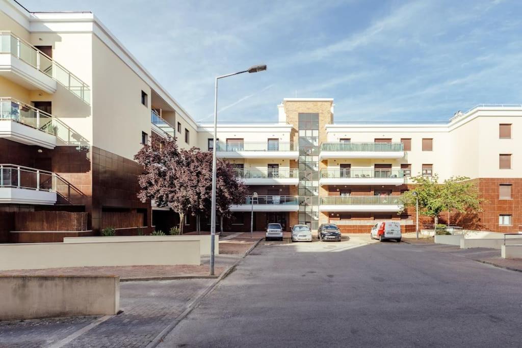 Charmoso Apartamento Sacavem Exterior photo