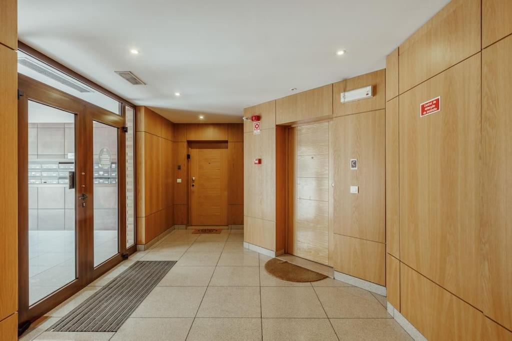 Charmoso Apartamento Sacavem Exterior photo